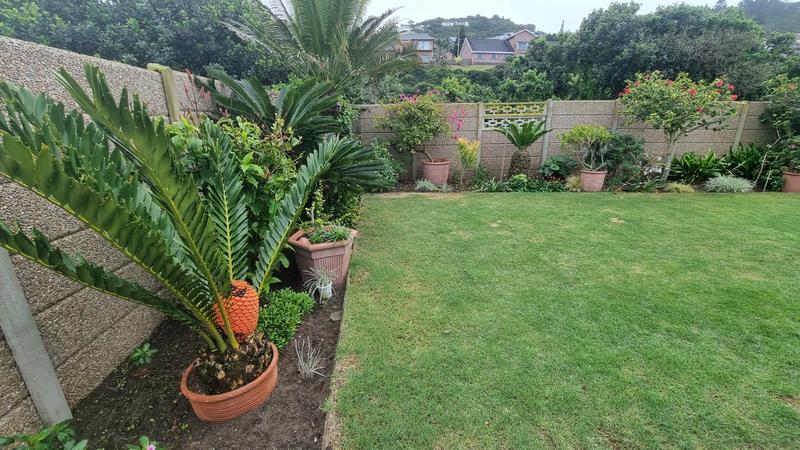 3 Bedroom Property for Sale in Outeniqua Strand Western Cape